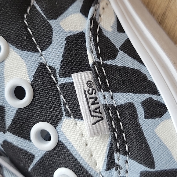 Van's shoes women Brand new. - Picture 4 of 12